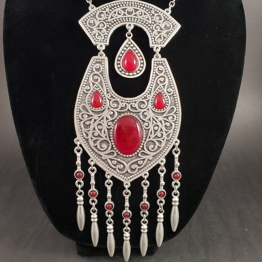 Gorgeous Large Boho Chick Statement Necklace - image 2